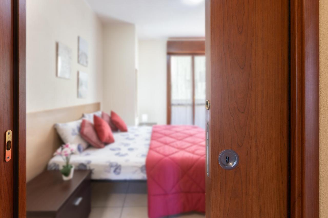 Ogliastra Apartment Rooms Cagliari Eksteriør billede
